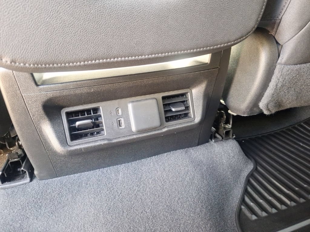 Used 2022 Chevrolet Silverado 1500 LT w/ All Star Edition Plus AWD/4WD image 18