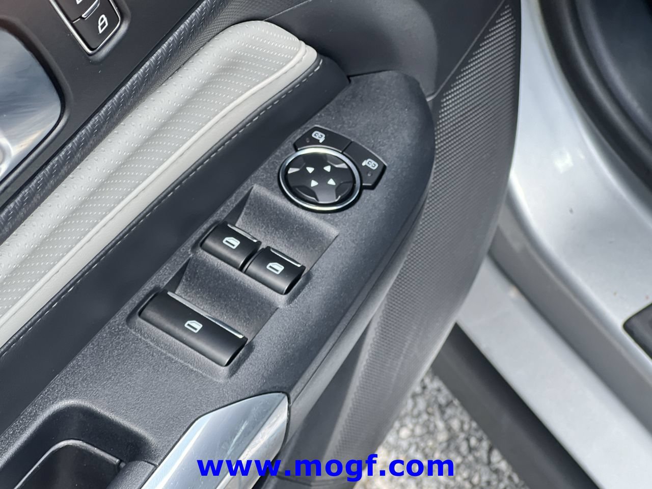 Certified 2024 Ford Mustang Premium RWD image 15