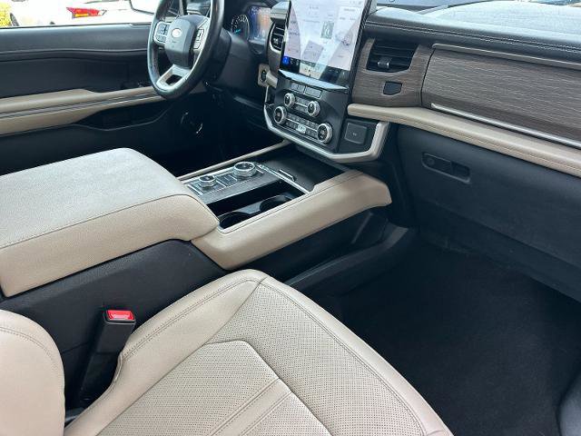 Certified 2024 Ford Expedition Limited image 16