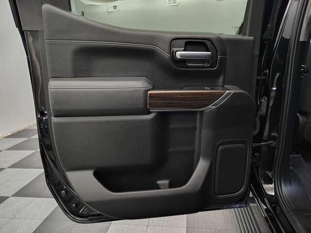 Used 2020 Chevrolet Silverado 1500 RST w/ All-Star Edition AWD/4WD image 24