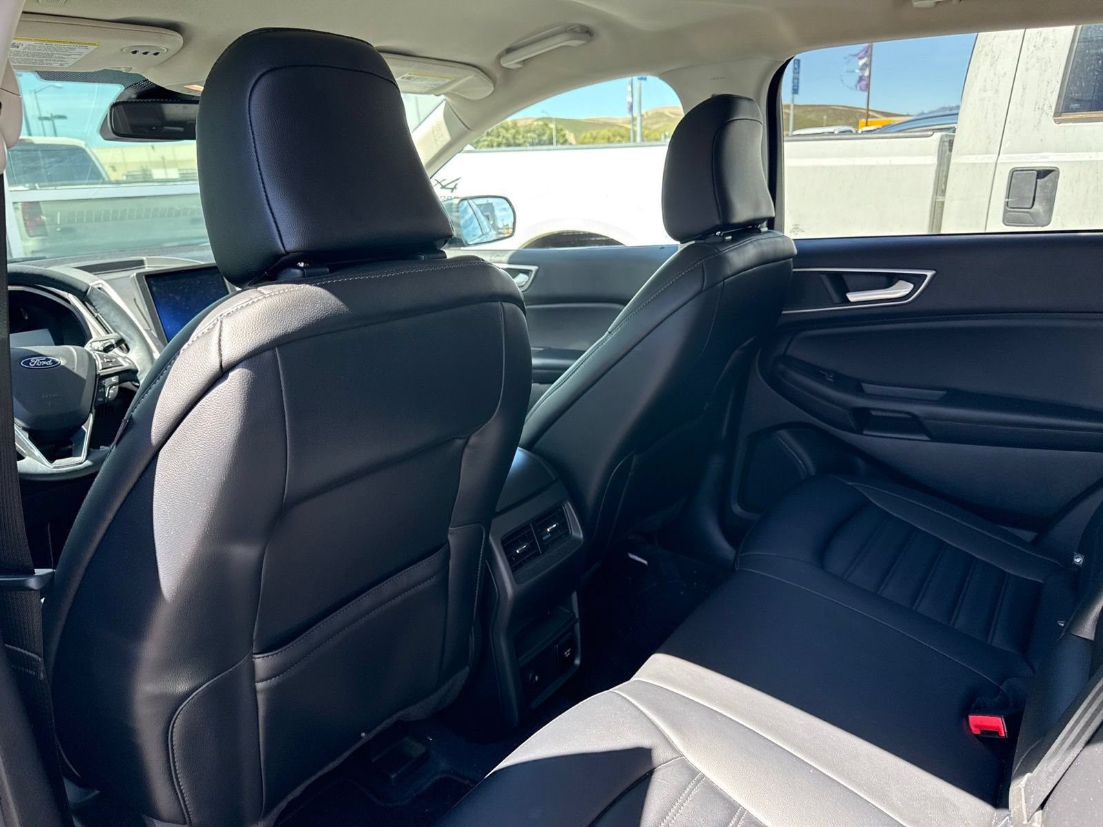 Certified 2024 Ford Edge SEL w/ Convenience Package AWD/4WD image 11