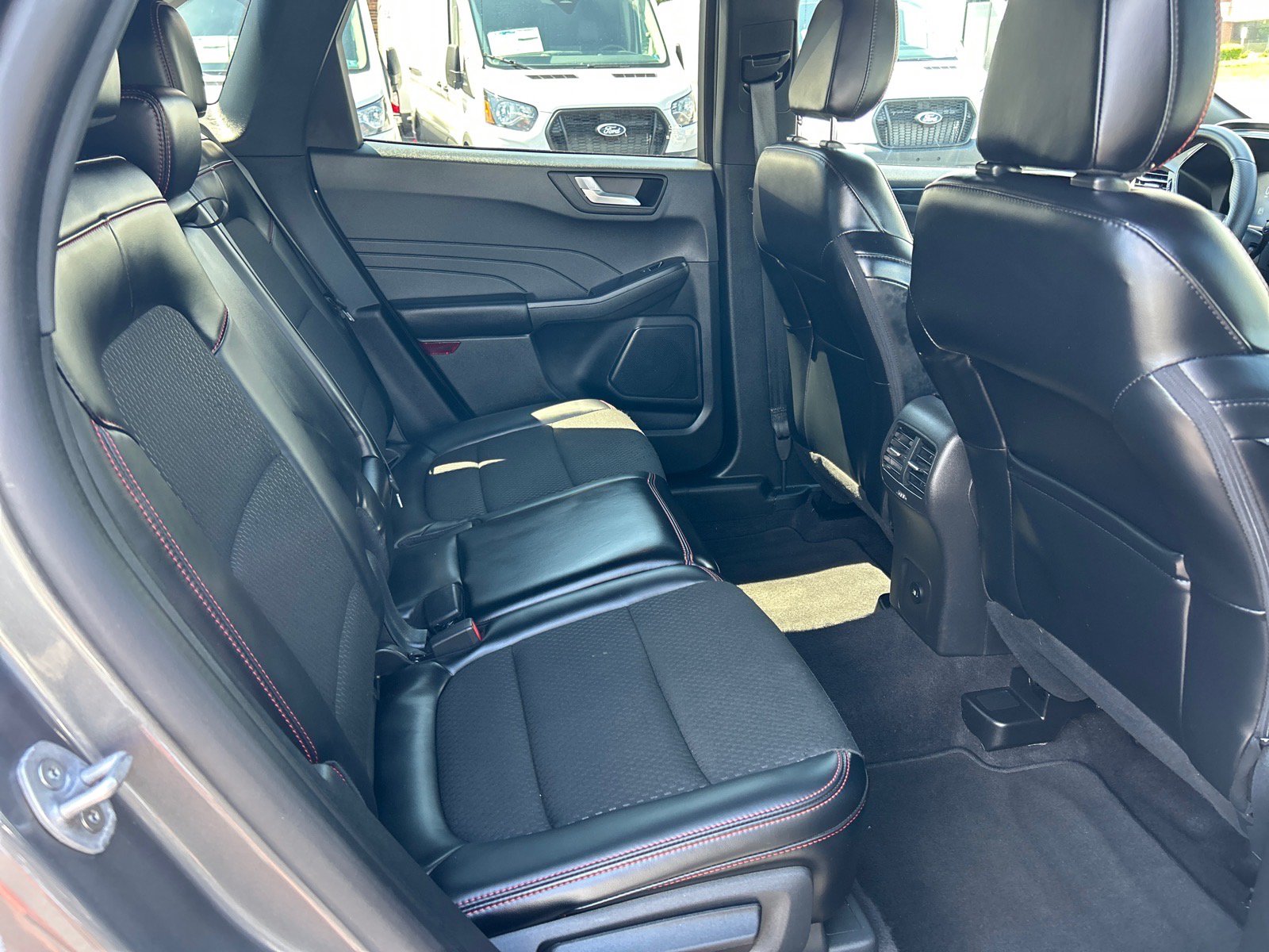 Certified 2026 Ford Escape ST-Line AWD/4WD image 19