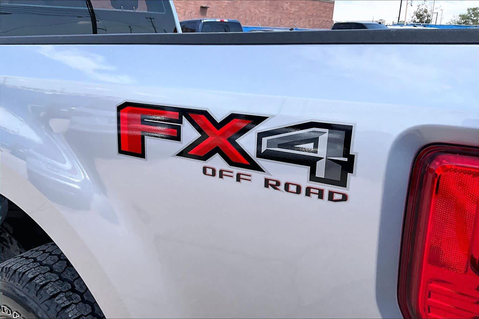 Certified 2022 Ford F250 4x4 Crew Cab Super Duty image 30