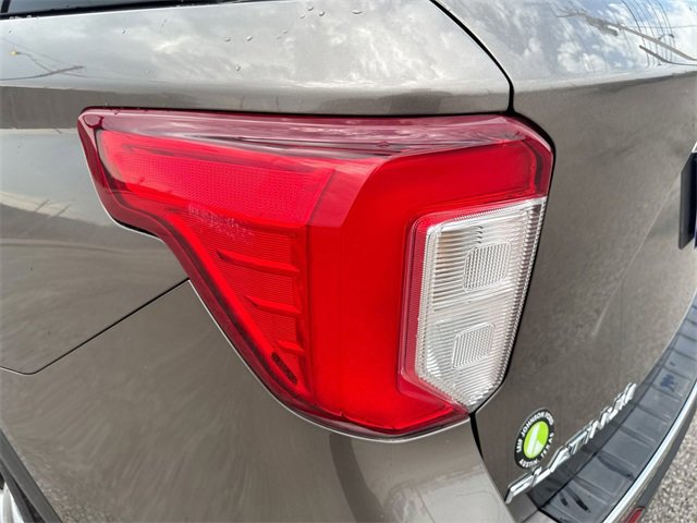 Certified 2021 Ford Explorer Platinum w/ Equipment Group 601A image 38