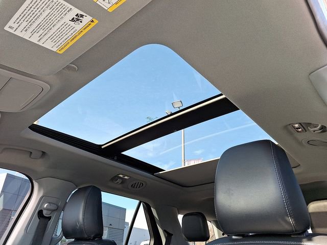 Certified 2022 Ford Explorer XLT w/ Equipment Group 202A image 22