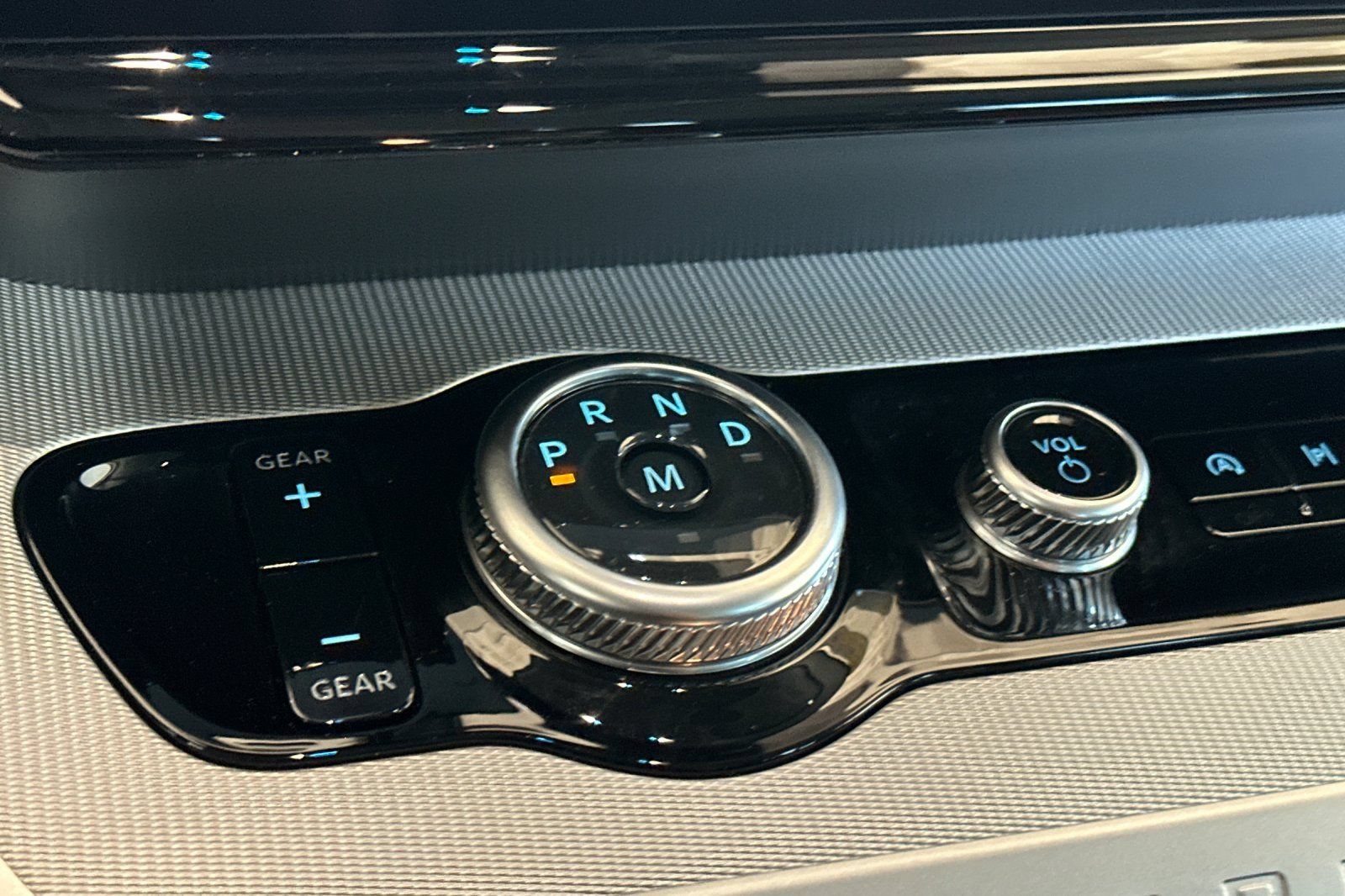 Certified 2025 Ford Expedition Max Active AWD/4WD image 24