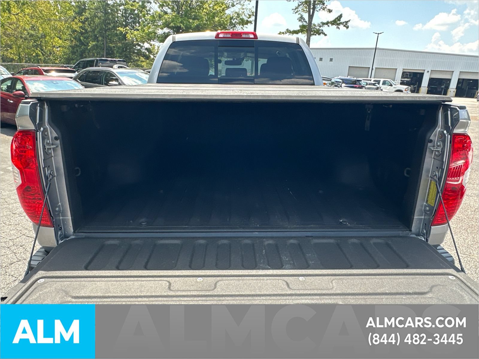 Used 2018 Toyota Tundra SR5 w/ SR5 Upgrade Package RWD image 21
