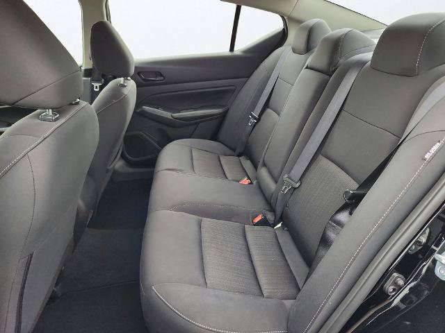 Used 2025 Nissan Altima 2.5 SV FWD image 17