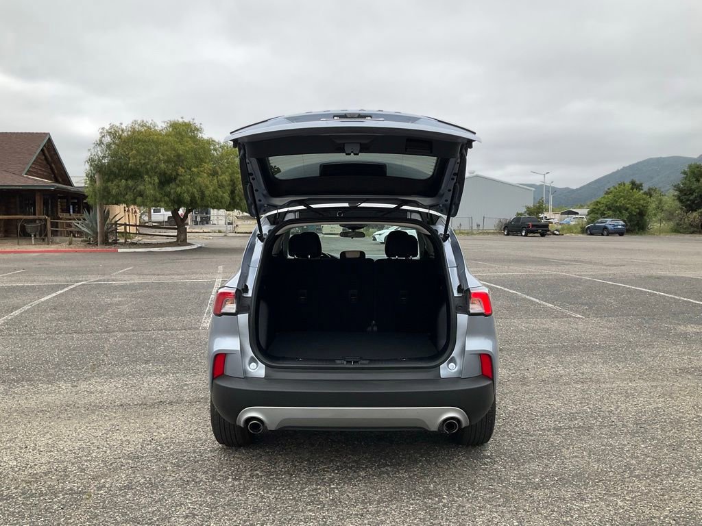 Certified 2022 Ford Escape SE image 25