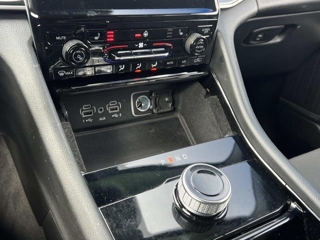 Used 2022 Jeep Grand Cherokee L Laredo w/ Luxury Tech Group I image 26