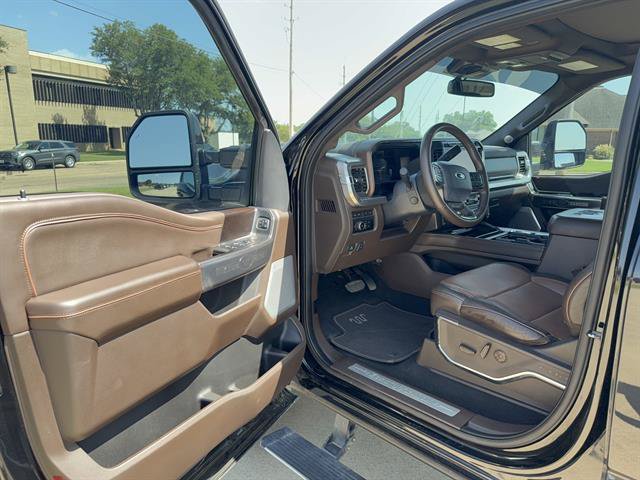 Certified 2024 Ford F250 King Ranch AWD/4WD image 7