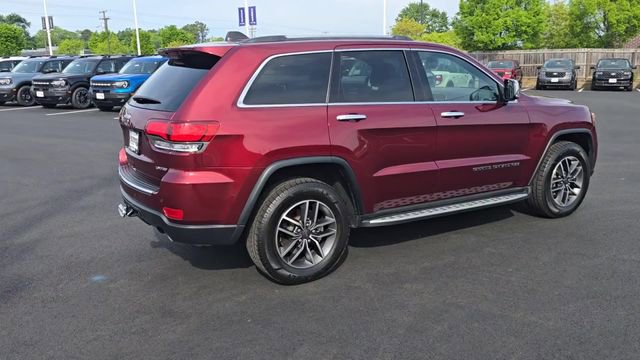Used 2021 Jeep Grand Cherokee Limited w/ Trailer Tow Group IV AWD/4WD image 9