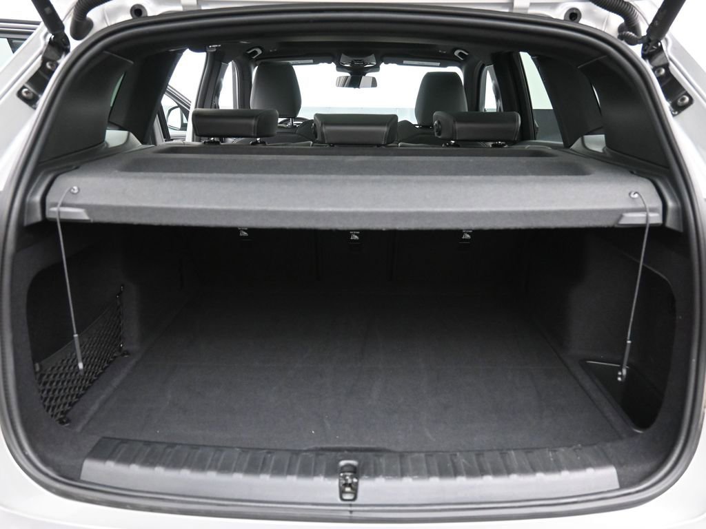 Used 2025 BMW X1 xDrive28i w/ M Sport Package image 2