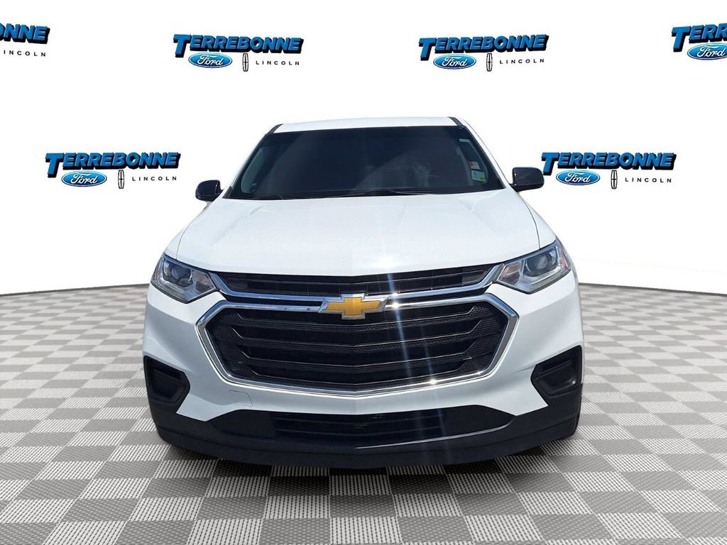 Used 2020 Chevrolet Traverse LS FWD image 2