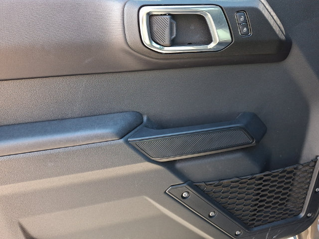 Certified 2025 Ford Bronco Badlands AWD/4WD image 12