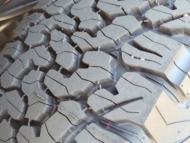 Certified 2023 Ford F150 Raptor image 35