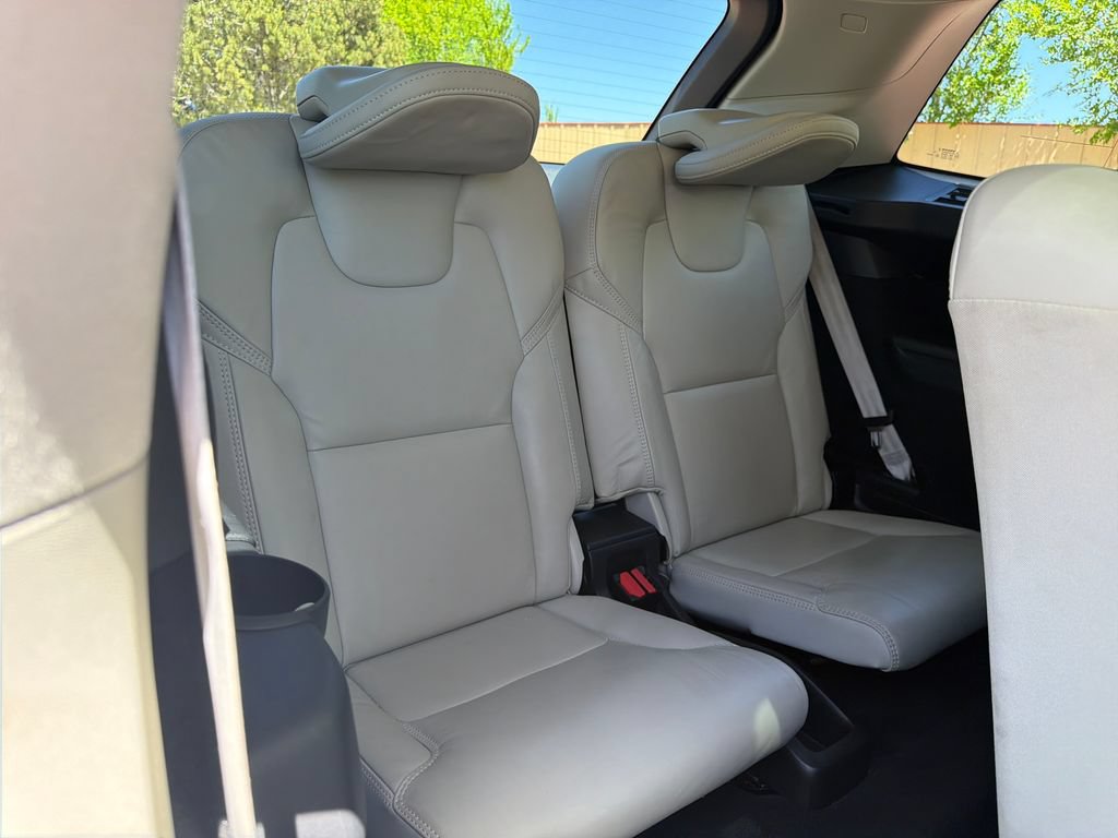 Used 2023 Volvo XC90 T8 Ultimate w/ Lounge Package AWD/4WD image 41