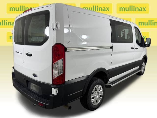 Certified 2025 Ford Transit 250 Low Roof w/ Exterior Upgrade Package RWD image 4