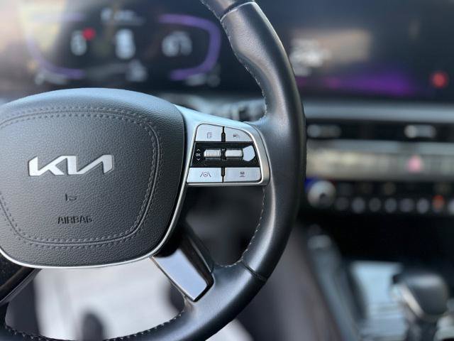 Used 2025 Kia Telluride S FWD image 9