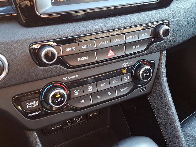 Used 2017 Kia Niro EX w/ Paint Protection Package image 15