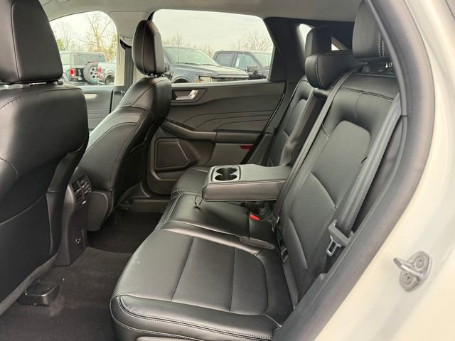 Certified 2022 Ford Escape SEL image 9