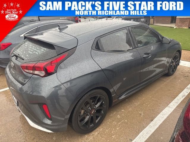 Used 2019 Hyundai Veloster Turbo R-Spec image 2
