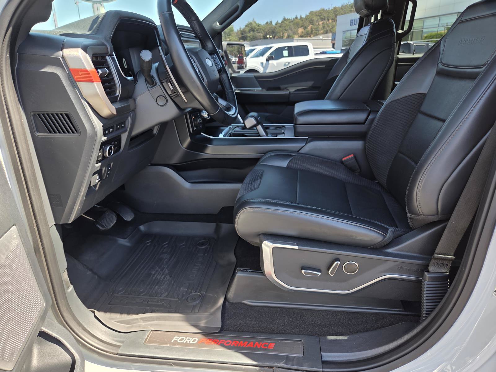 Certified 2023 Ford F150 Raptor w/ Raptor 37 Performance Package AWD/4WD image 10