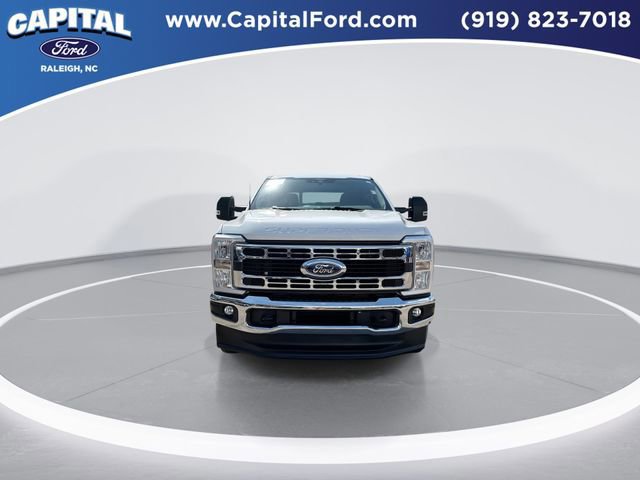 Certified 2025 Ford F250 XLT image 9