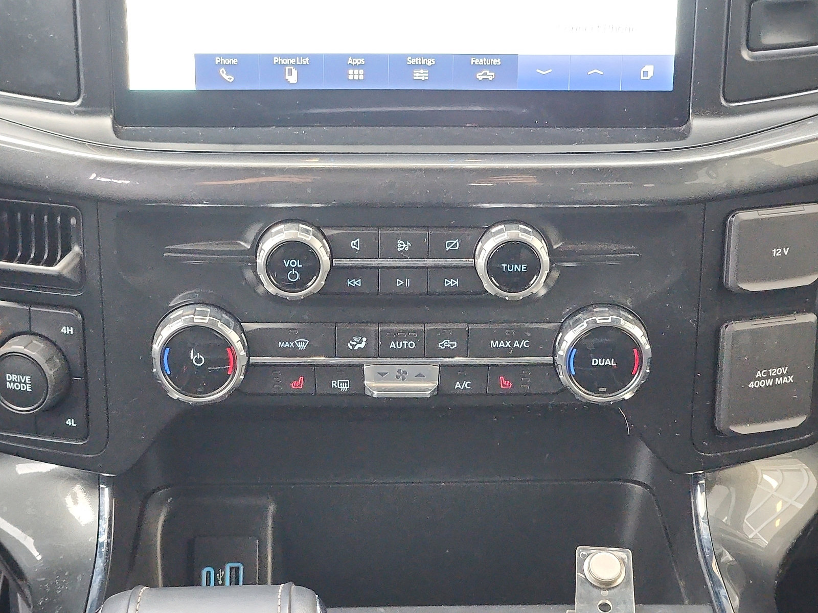 Certified 2022 Ford F150 XLT w/ Equipment Group 302A High image 18