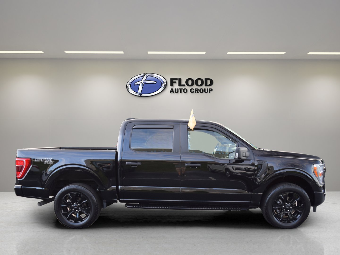 Certified 2022 Ford F150 XL w/ STX Black Appearance Package image 3