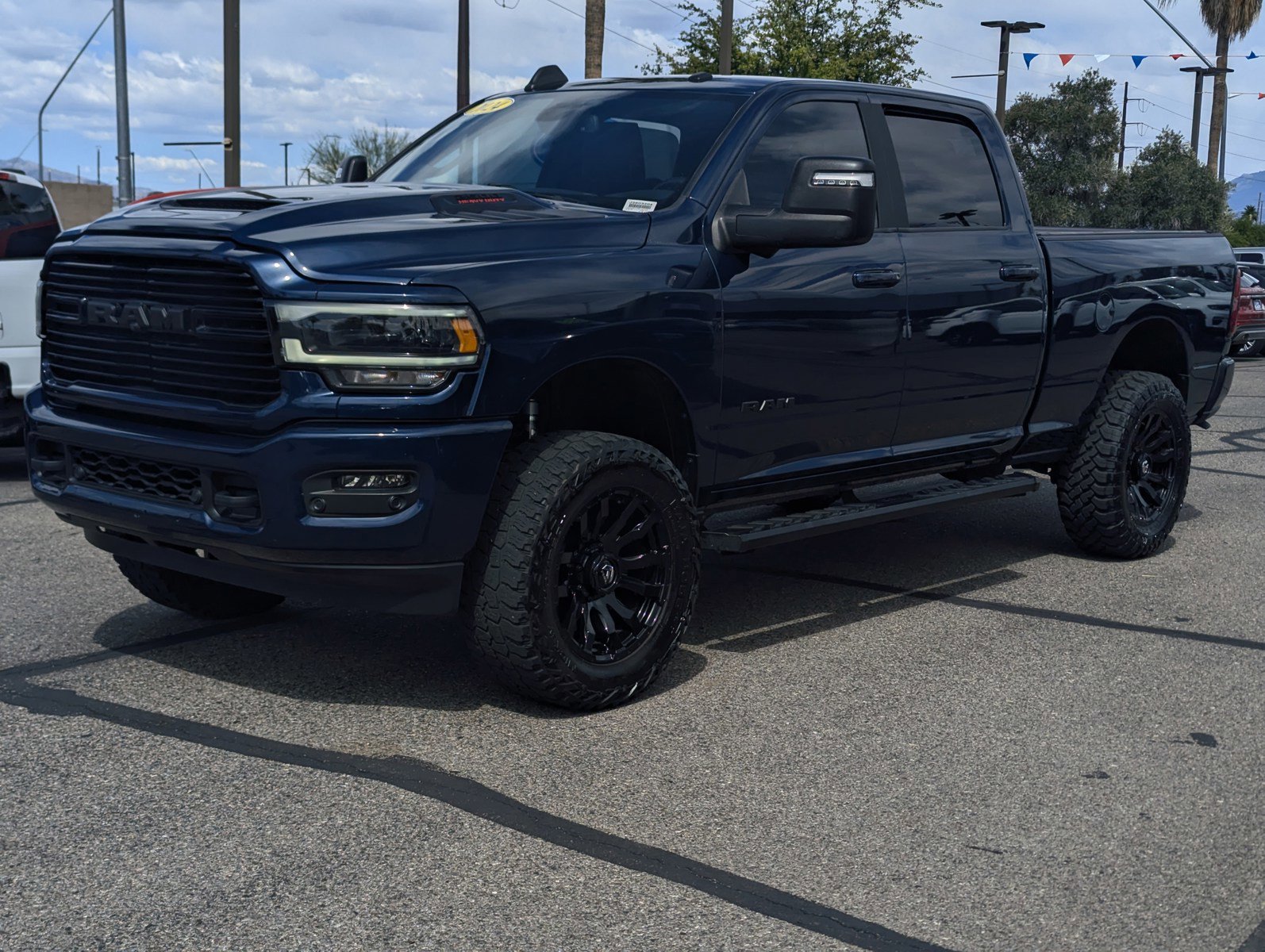 Used 2024 RAM 2500 Laramie w/ Night Edition AWD/4WD image 5