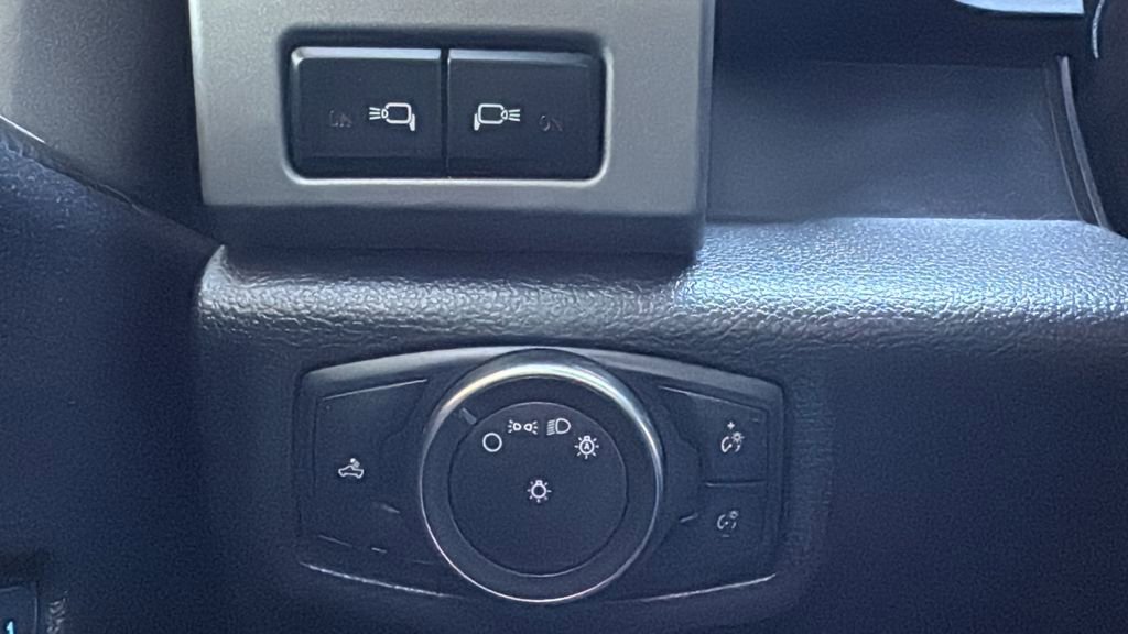 Certified 2018 Ford F150 Raptor w/ Equipment Group 802A Luxury image 18