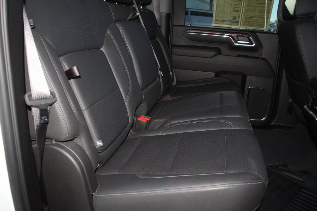 Used 2024 Chevrolet Silverado 3500 LTZ w/ LTZ Plus Package AWD/4WD image 25