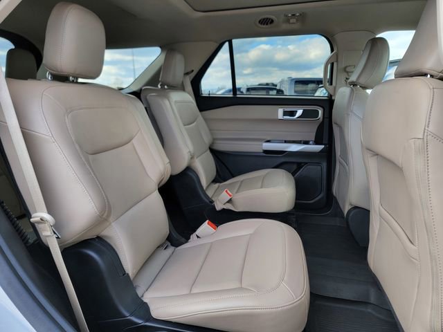 Certified 2023 Ford Explorer XLT w/ Equipment Group 202A image 23