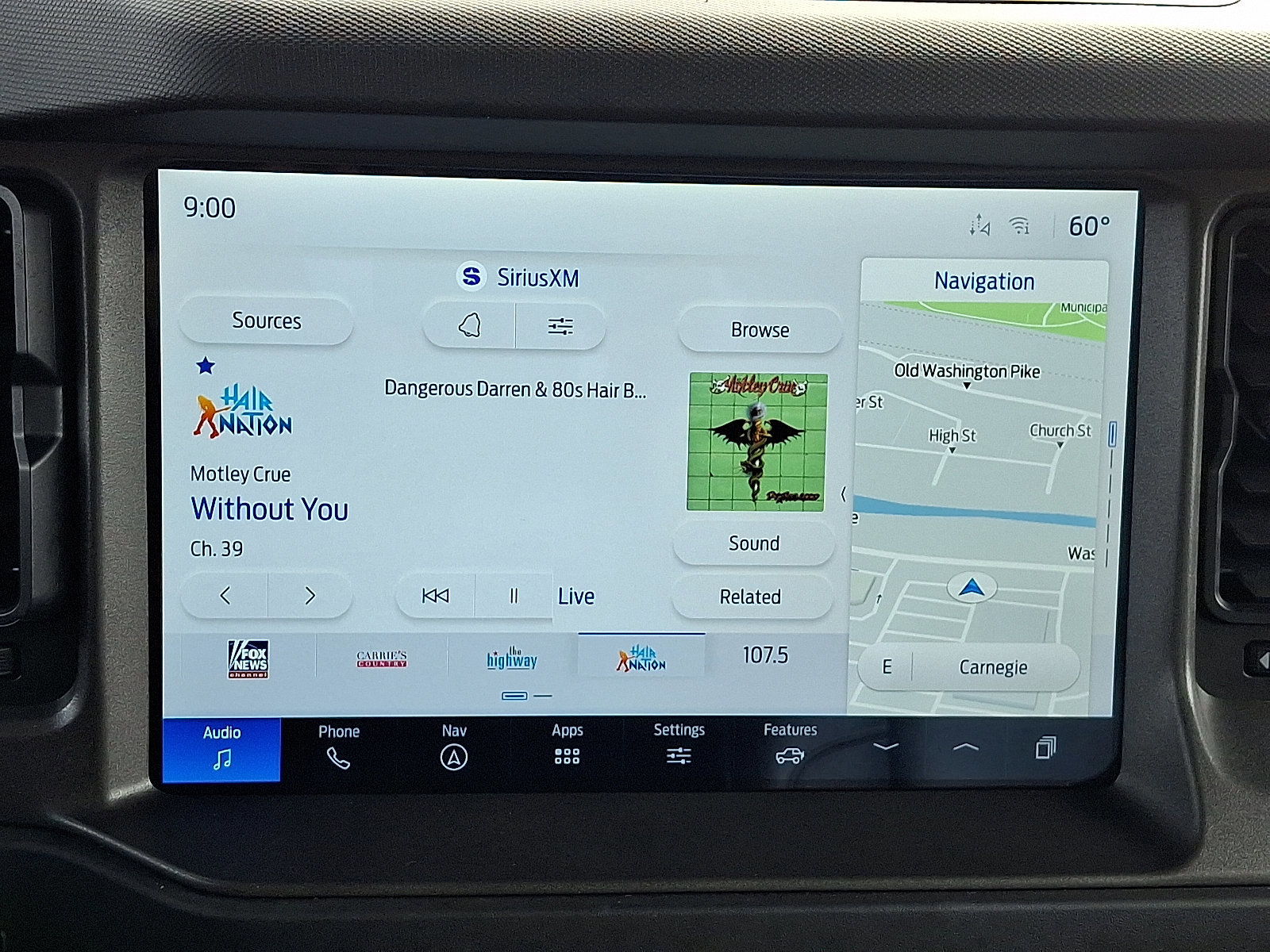 Certified 2025 Ford Bronco Badlands image 16