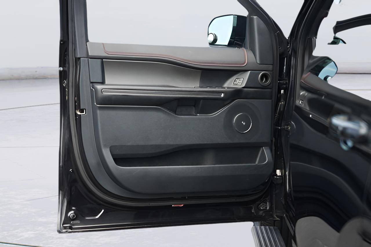 Certified 2021 Ford Expedition Limited AWD/4WD image 33