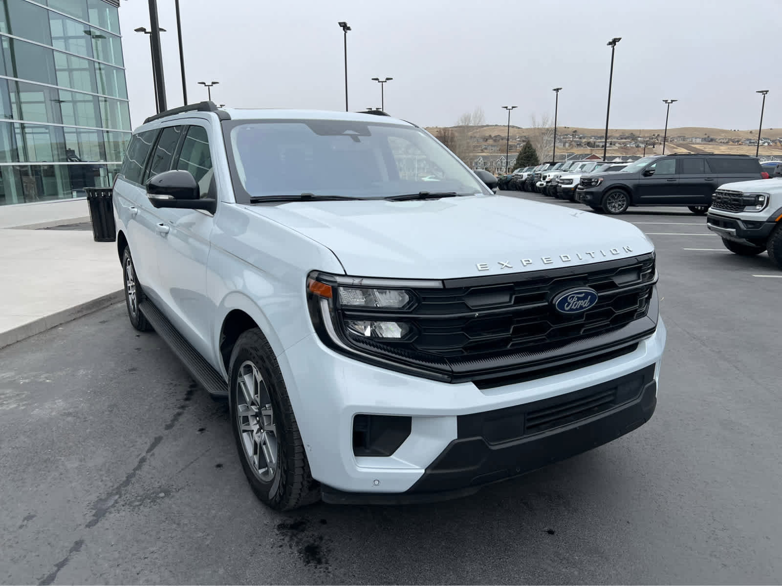 Certified 2025 Ford Expedition Max Active AWD/4WD image 4