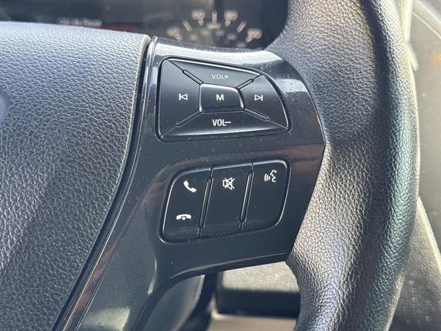 Certified 2019 Ford Explorer XLT FWD image 10