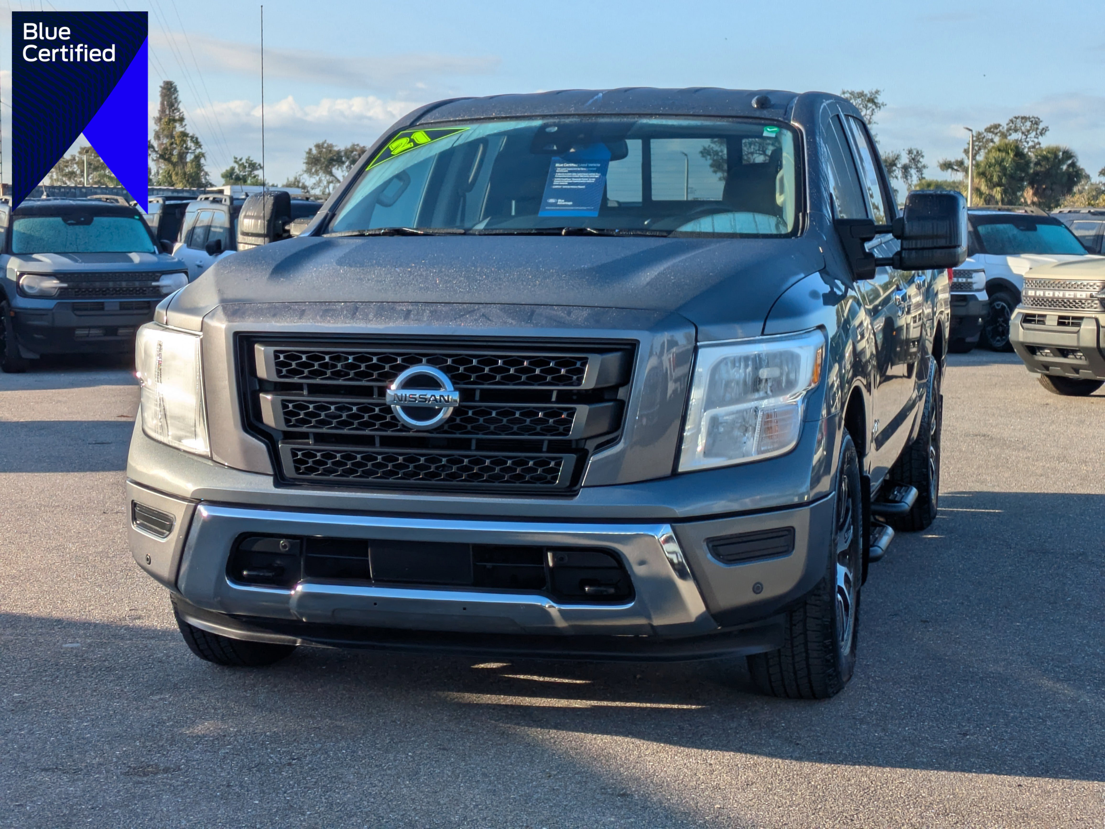 Used 2021 Nissan Titan SV w/ SV Convenience Package