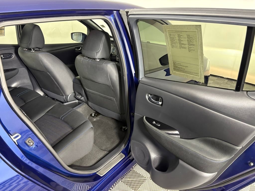 Used 2025 Nissan Leaf SV Plus image 32