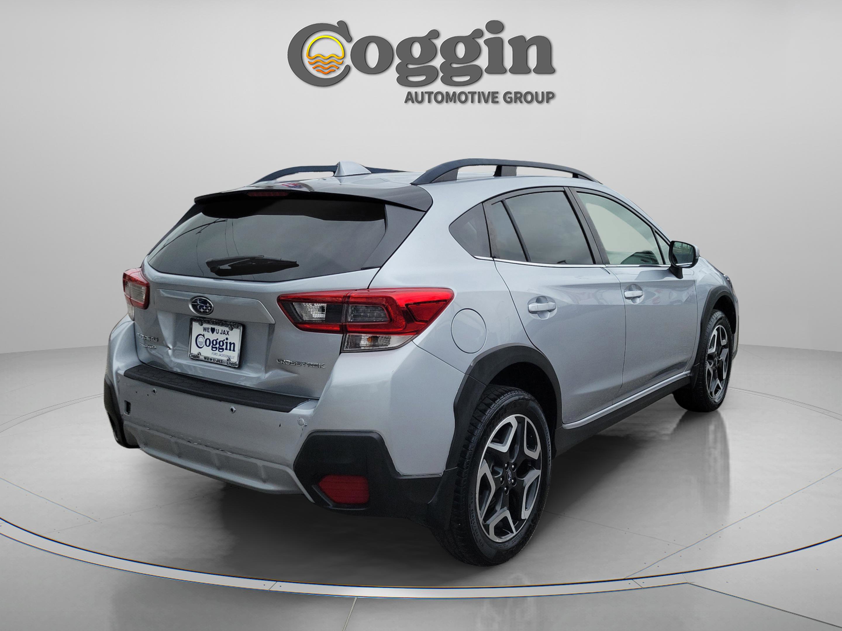 Used 2020 Subaru Crosstrek 2.0i Limited w/ Moonroof Package w/Navigation AWD/4WD image 3