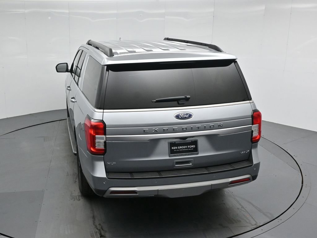 Certified 2023 Ford Expedition Max XLT image 19