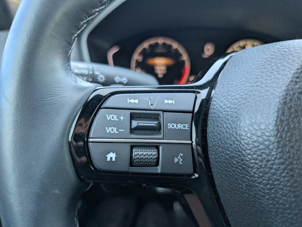 Used 2025 Honda Civic Sport image 14