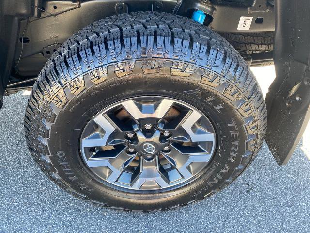 Used 2021 Toyota Tacoma TRD Off-Road image 33