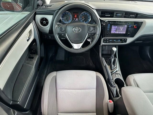 Used 2019 Toyota Corolla LE FWD image 11