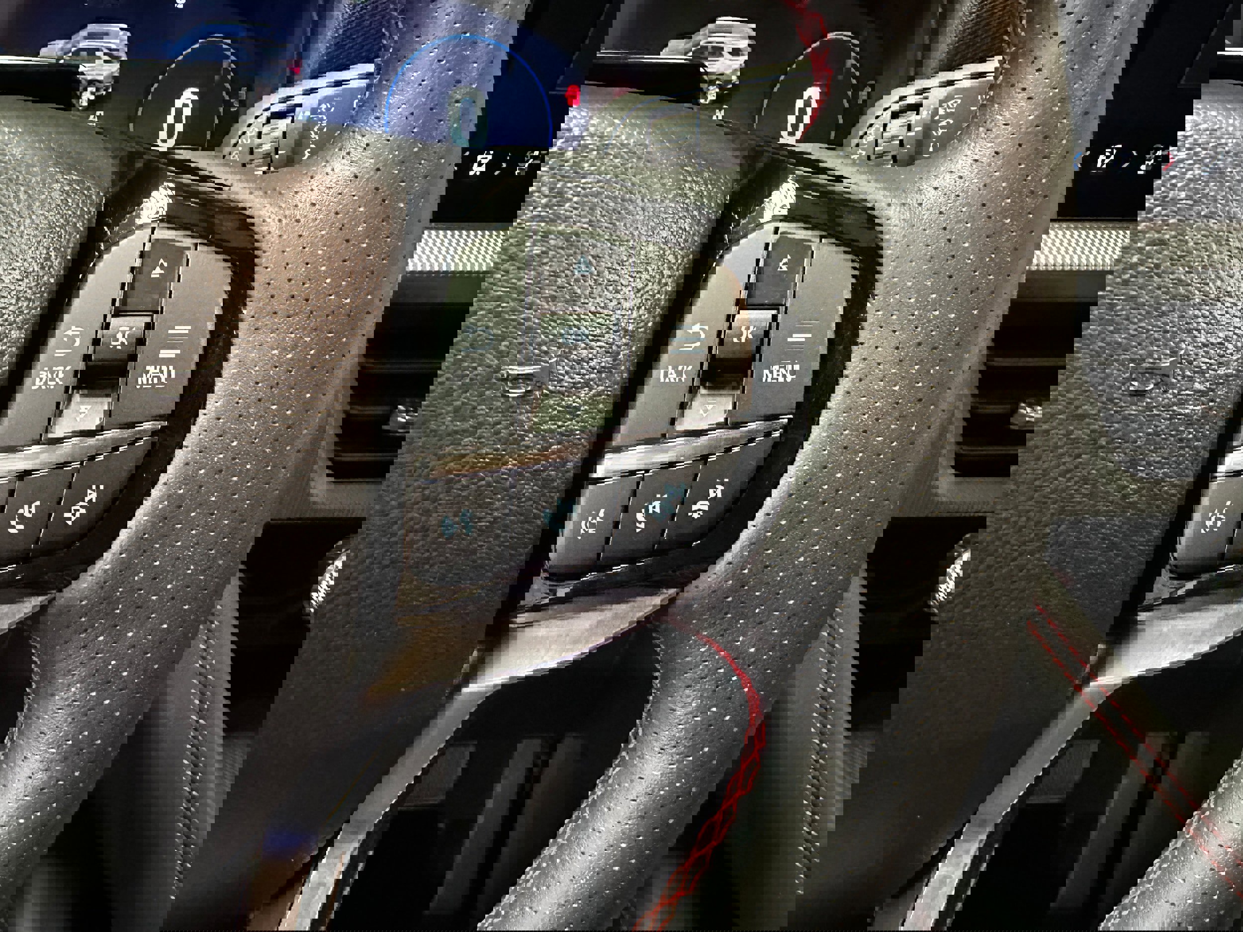 Certified 2025 Ford Explorer ST-Line image 19