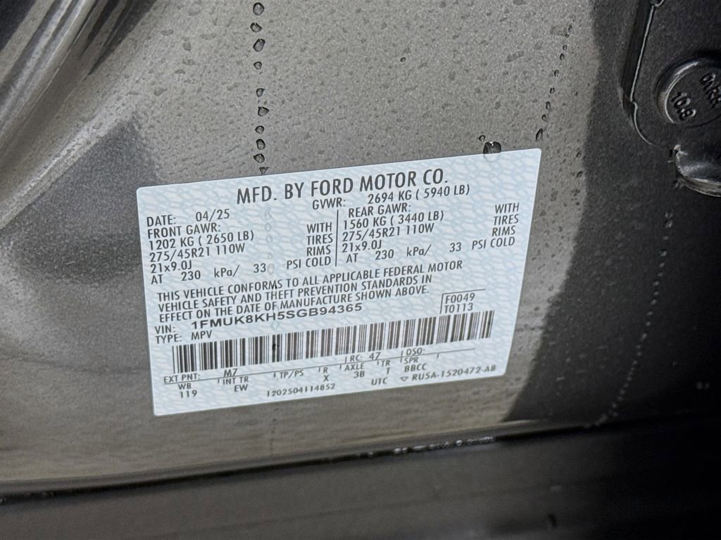 Certified 2025 Ford Explorer ST-Line w/ Premium Package image 35