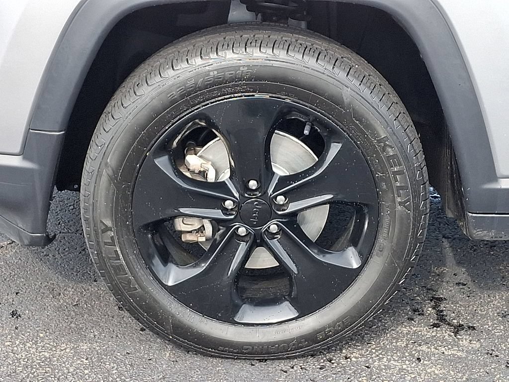 Used 2019 Jeep Compass Latitude AWD/4WD image 8