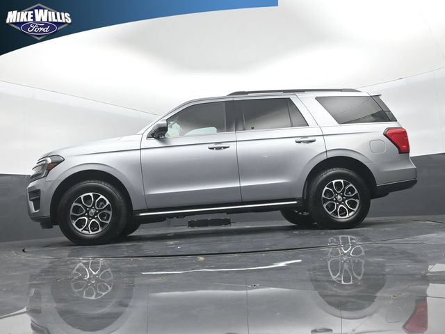 Certified 2023 Ford Expedition XLT RWD image 20
