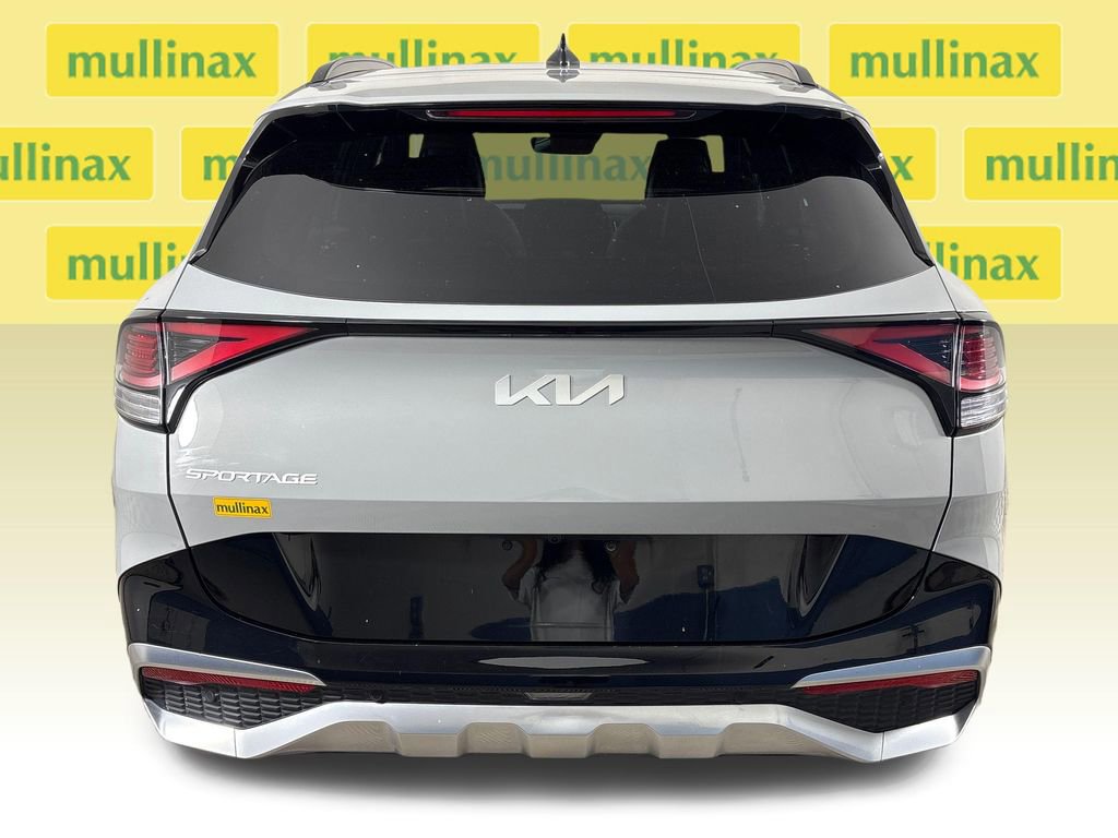 Used 2023 Kia Sportage SX image 5